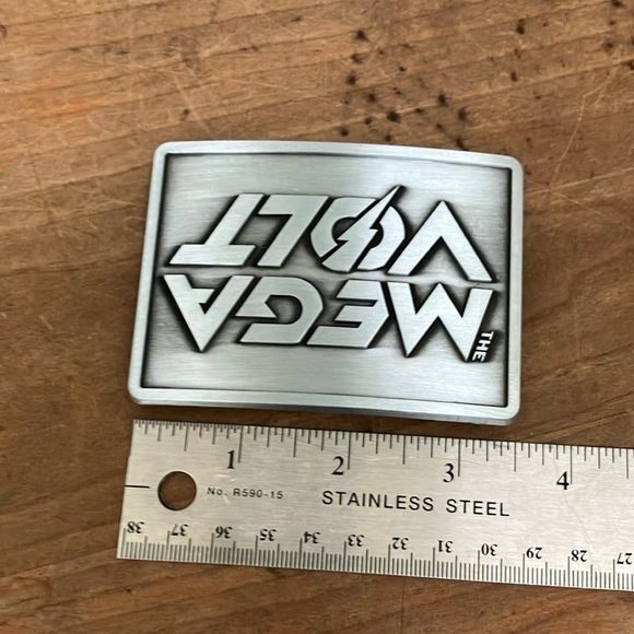 Mega Volt Silver-tone Belt Buckle - Picture 7 of 8